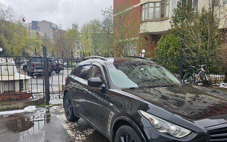 Infiniti QX70, 2015 год, 2 200 000 рублей, 4 фотография