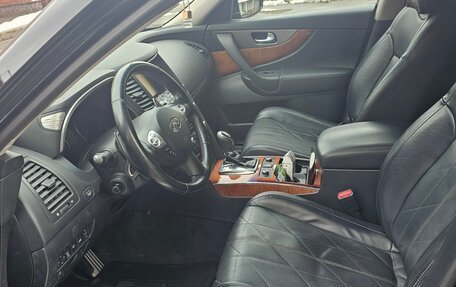 Infiniti QX70, 2015 год, 2 200 000 рублей, 13 фотография