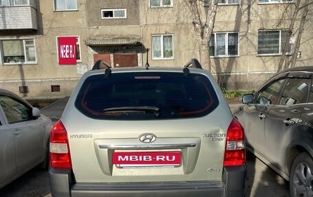 Hyundai Tucson III, 2008 год, 900 000 рублей, 5 фотография