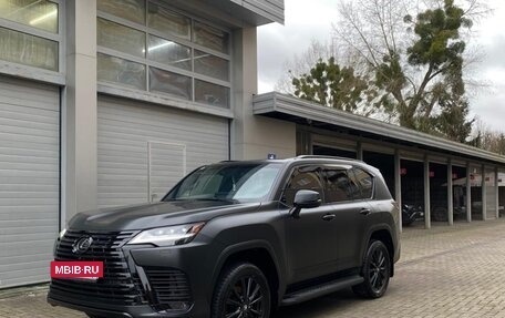 Lexus LX, 2024 год, 15 000 000 рублей, 2 фотография