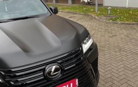 Lexus LX, 2024 год, 15 000 000 рублей, 3 фотография