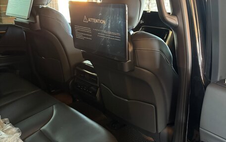 Lexus LX, 2024 год, 15 000 000 рублей, 16 фотография