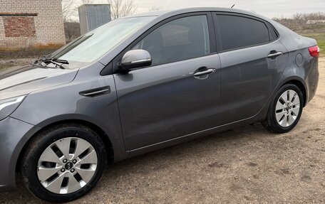 KIA Rio III рестайлинг, 2013 год, 950 000 рублей, 5 фотография
