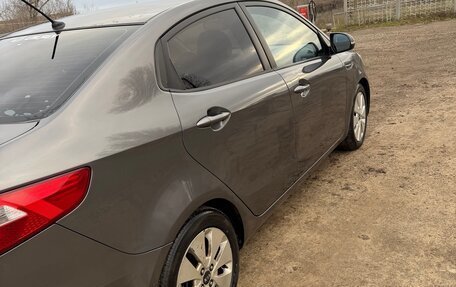 KIA Rio III рестайлинг, 2013 год, 950 000 рублей, 2 фотография
