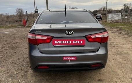 KIA Rio III рестайлинг, 2013 год, 950 000 рублей, 3 фотография