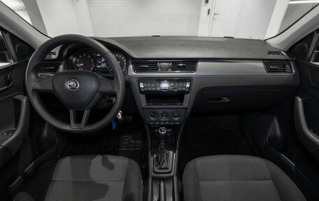 Skoda Rapid I, 2016 год, 975 000 рублей, 8 фотография