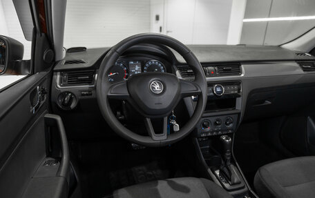 Skoda Rapid I, 2016 год, 975 000 рублей, 7 фотография