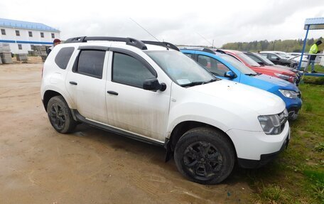 Renault Duster I рестайлинг, 2017 год, 755 000 рублей, 4 фотография