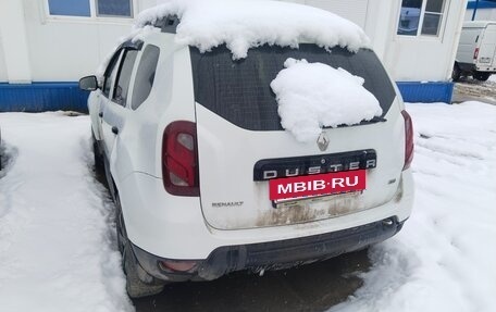 Renault Duster I рестайлинг, 2017 год, 755 000 рублей, 3 фотография