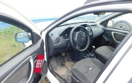 Renault Duster I рестайлинг, 2017 год, 755 000 рублей, 18 фотография