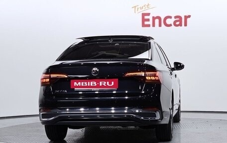 Volkswagen Jetta VII, 2022 год, 1 815 000 рублей, 4 фотография