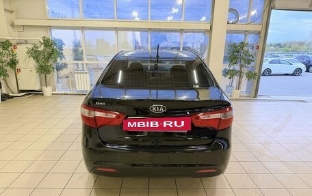 KIA Rio III рестайлинг, 2012 год, 880 000 рублей, 4 фотография