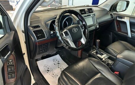 Toyota Land Cruiser Prado 150 рестайлинг 2, 2017 год, 4 199 000 рублей, 10 фотография