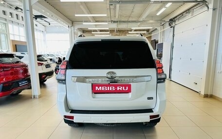 Toyota Land Cruiser Prado 150 рестайлинг 2, 2017 год, 4 199 000 рублей, 5 фотография