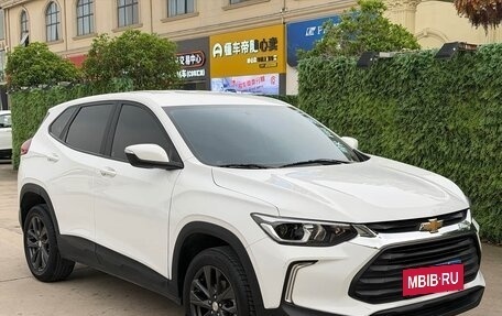 Chevrolet Tracker, 2021 год, 1 100 000 рублей, 3 фотография