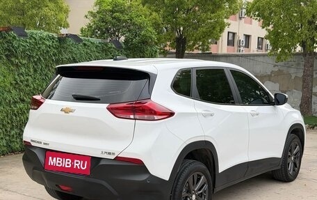 Chevrolet Tracker, 2021 год, 1 100 000 рублей, 5 фотография