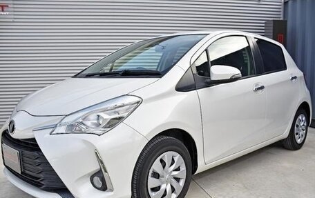 Toyota Vitz, 2020 год, 775 000 рублей, 3 фотография