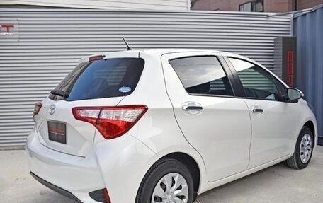 Toyota Vitz, 2020 год, 775 000 рублей, 7 фотография
