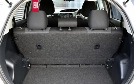Toyota Vitz, 2020 год, 775 000 рублей, 17 фотография