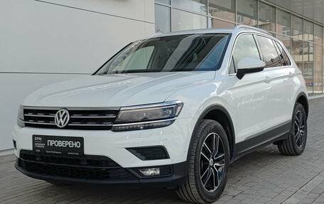 Volkswagen Tiguan II, 2018 год, 2 580 000 рублей, 5 фотография