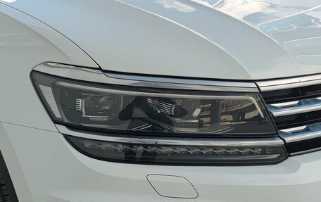 Volkswagen Tiguan II, 2018 год, 2 580 000 рублей, 21 фотография