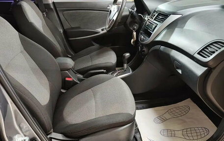 Hyundai Solaris II рестайлинг, 2011 год, 735 000 рублей, 8 фотография