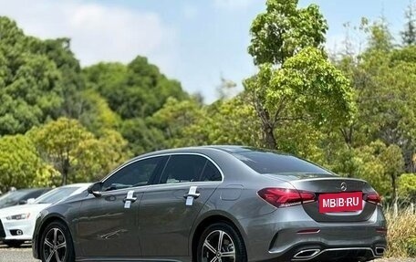 Mercedes-Benz A-Класс, 2022 год, 1 340 000 рублей, 15 фотография