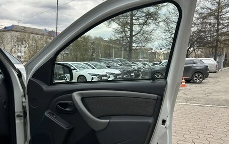 Renault Duster I рестайлинг, 2017 год, 1 288 000 рублей, 20 фотография