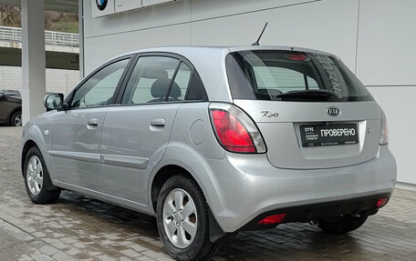 KIA Rio II, 2011 год, 670 000 рублей, 11 фотография