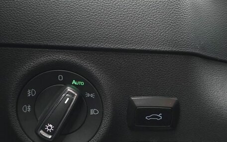 Skoda Karoq I, 2020 год, 2 000 000 рублей, 22 фотография