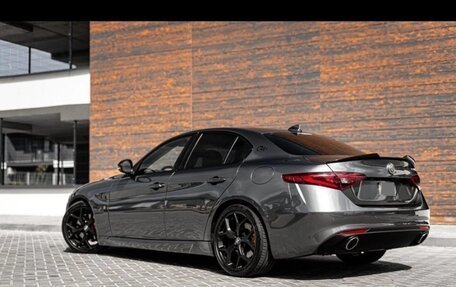 Alfa Romeo Giulia II, 2020 год, 2 500 000 рублей, 3 фотография