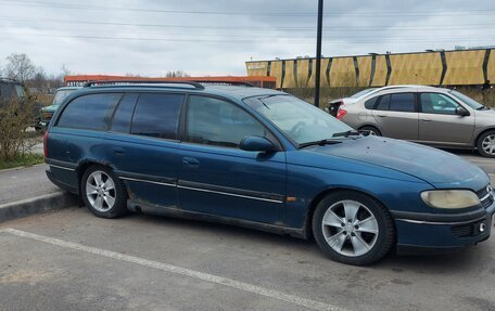 Opel Omega B, 1995 год, 60 000 рублей, 1 фотография