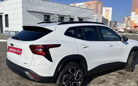 Chevrolet Trax, 2022 год, 1 300 000 рублей, 4 фотография