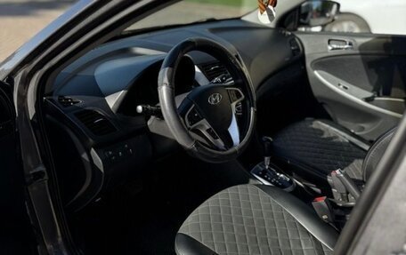 Hyundai Solaris II рестайлинг, 2012 год, 690 000 рублей, 5 фотография