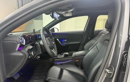 Mercedes-Benz A-Класс, 2022 год, 1 380 000 рублей, 7 фотография