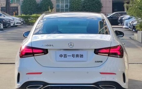 Mercedes-Benz A-Класс, 2022 год, 1 370 000 рублей, 3 фотография