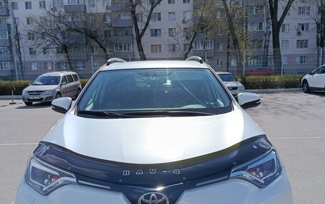 Toyota RAV4, 2019 год, 2 750 000 рублей, 3 фотография