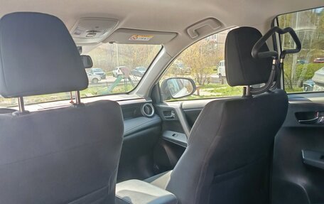 Toyota RAV4, 2019 год, 2 750 000 рублей, 13 фотография