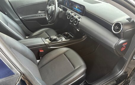 Mercedes-Benz CLA, 2019 год, 2 299 000 рублей, 19 фотография