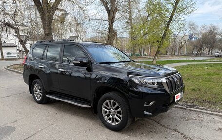 Toyota Land Cruiser Prado 150 рестайлинг 2, 2020 год, 5 850 000 рублей, 2 фотография