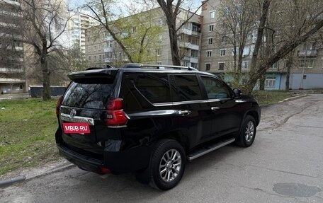 Toyota Land Cruiser Prado 150 рестайлинг 2, 2020 год, 5 850 000 рублей, 4 фотография