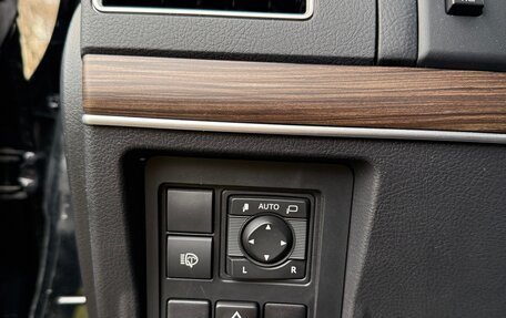Toyota Land Cruiser Prado 150 рестайлинг 2, 2020 год, 5 850 000 рублей, 14 фотография