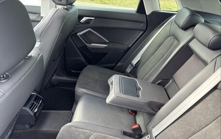 Audi Q3, 2023 год, 2 350 000 рублей, 16 фотография