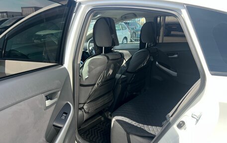 Toyota Prius, 2010 год, 1 179 000 рублей, 18 фотография