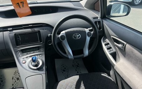 Toyota Prius, 2010 год, 1 179 000 рублей, 15 фотография