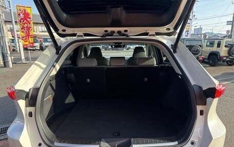 Toyota Harrier, 2019 год, 1 850 000 рублей, 20 фотография