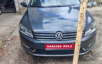 Volkswagen Passat B7, 2011 год, 976 000 рублей, 1 фотография