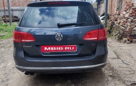 Volkswagen Passat B7, 2011 год, 976 000 рублей, 2 фотография