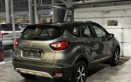 Renault Kaptur I рестайлинг, 2017 год, 1 635 000 рублей, 6 фотография