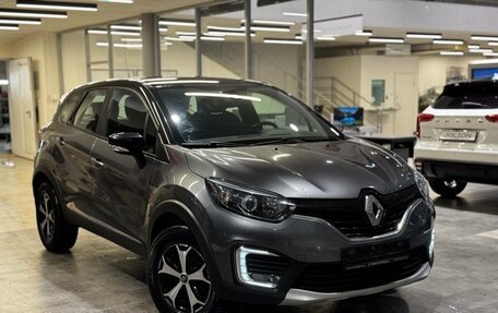 Renault Kaptur I рестайлинг, 2017 год, 1 635 000 рублей, 3 фотография